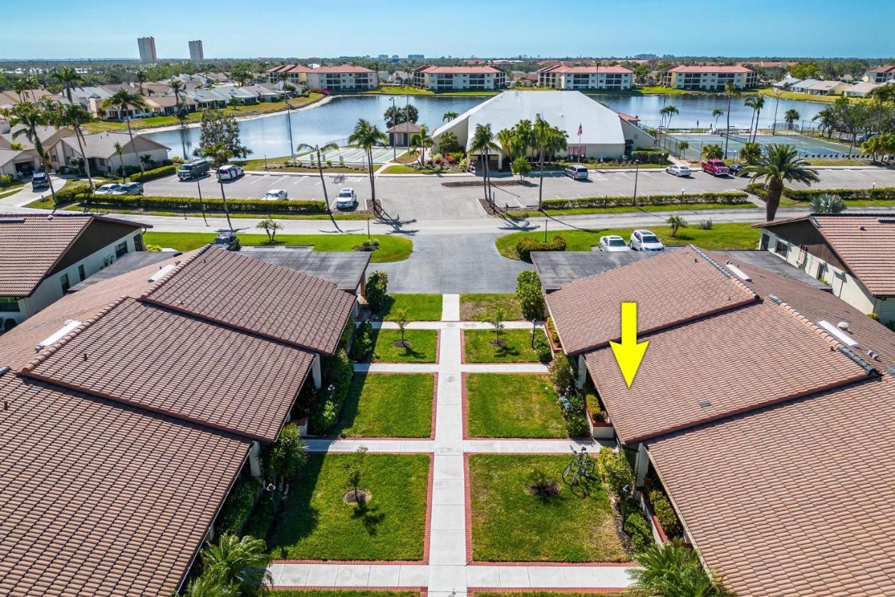 Association, Tennis Courts And Pool, Sleeps 4 - Cinnamon Cove Cozy Condo フォートマイヤーズ エクステリア 写真